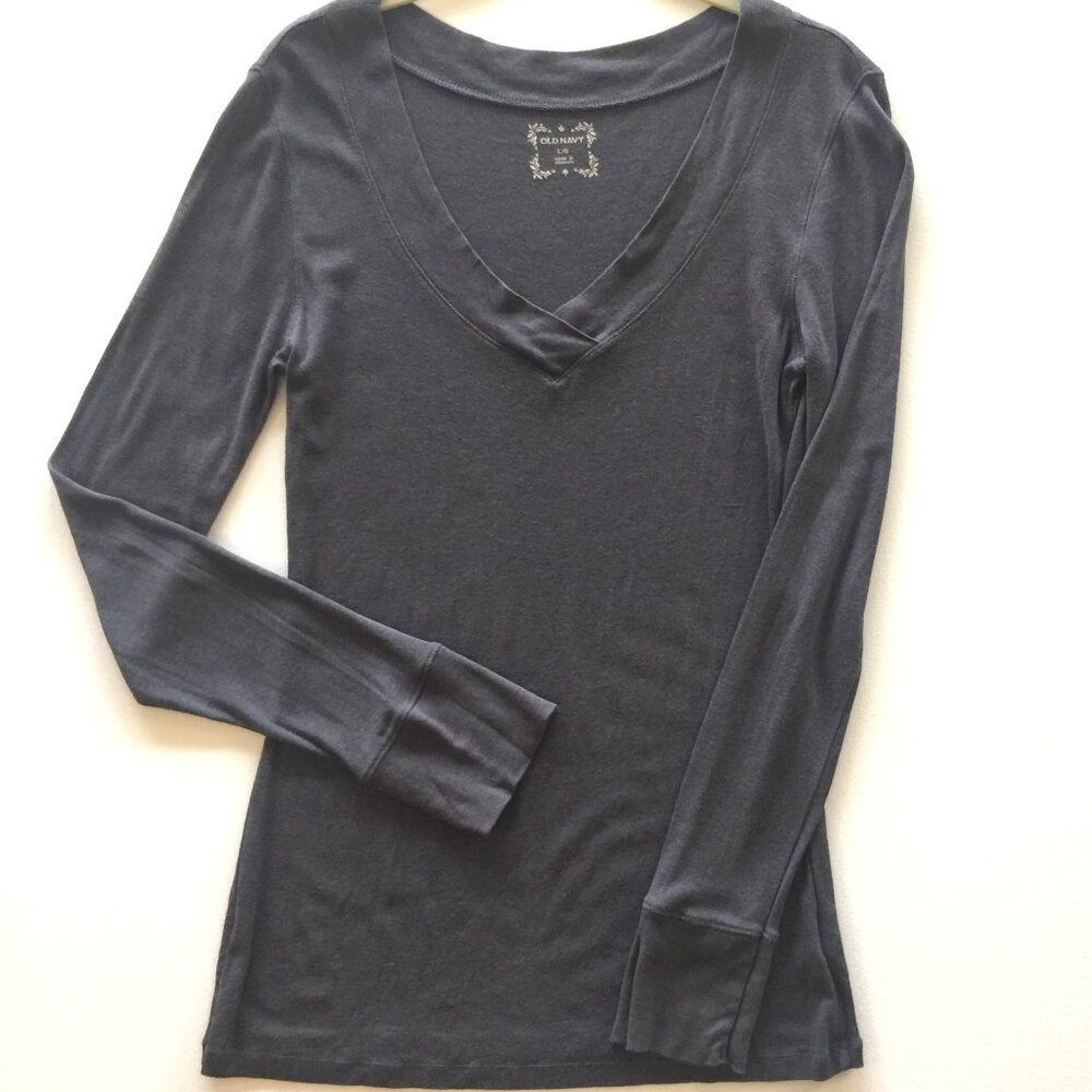 Comfy Grey Long Sleeved V Neck Womens Shirt